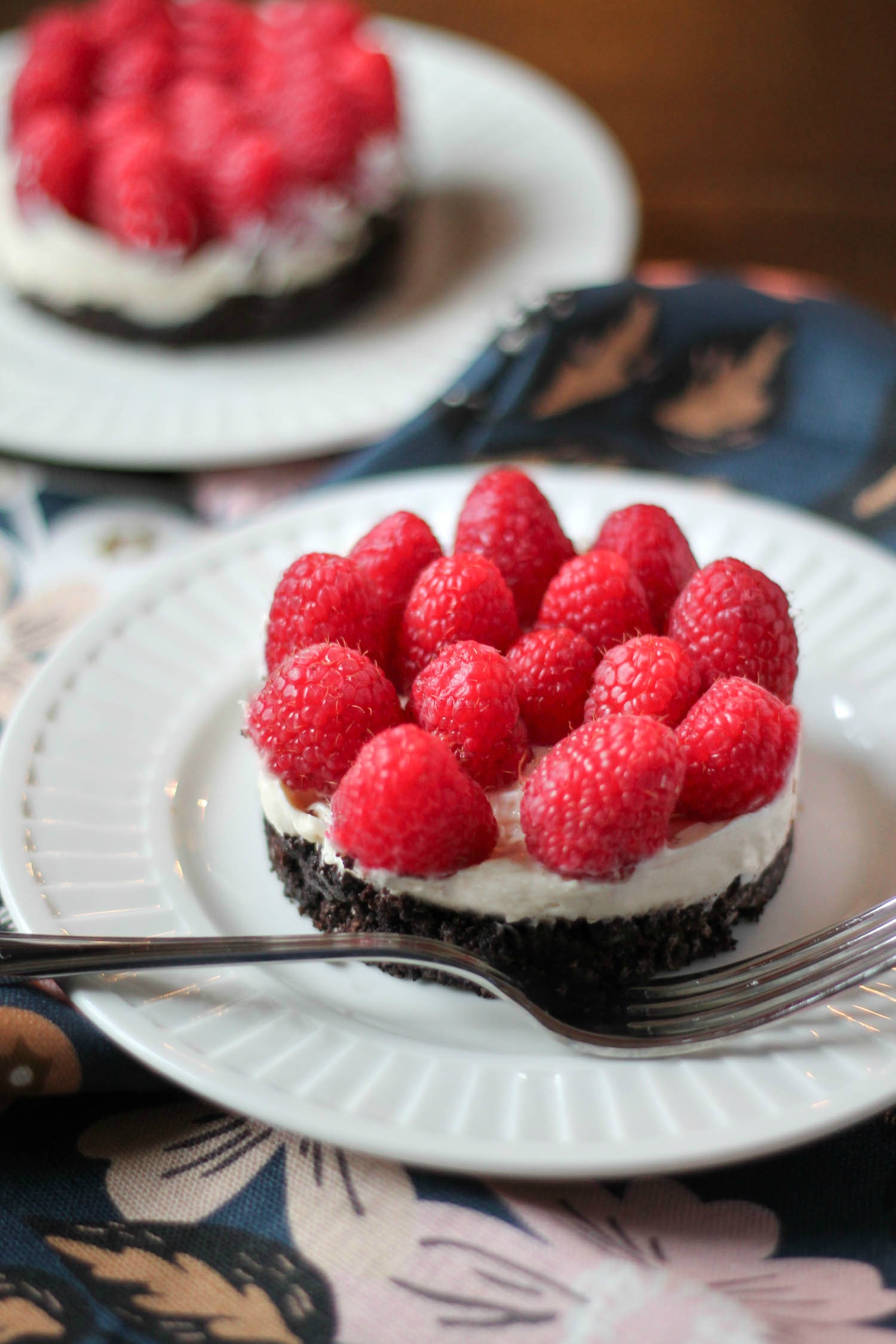No-Bake-Raspberry-Cheesecake-2-via-The-Kittchen