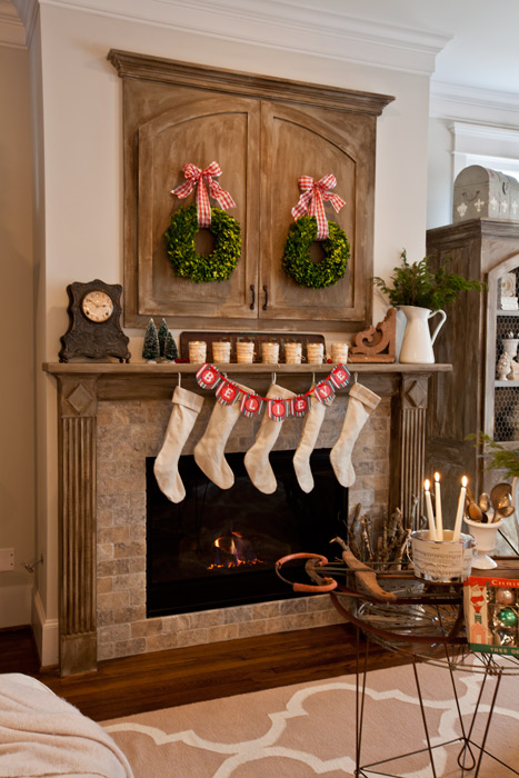 Simple Christmas Decorations with Greenery and Ribbon