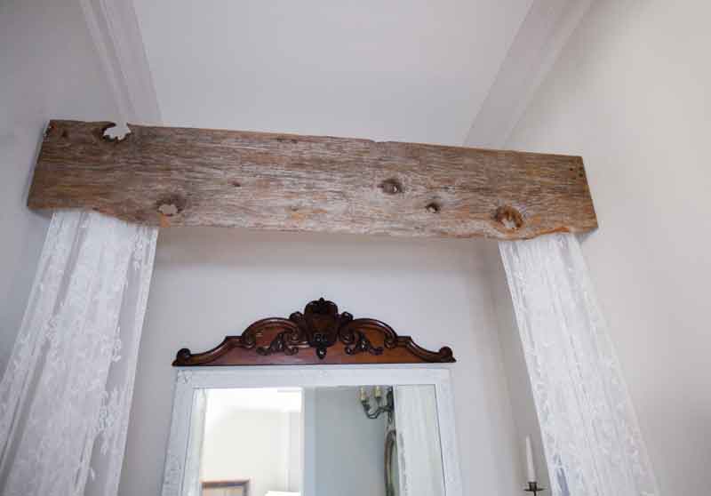 Make Draperies and a Wooden Cornice for a Shower