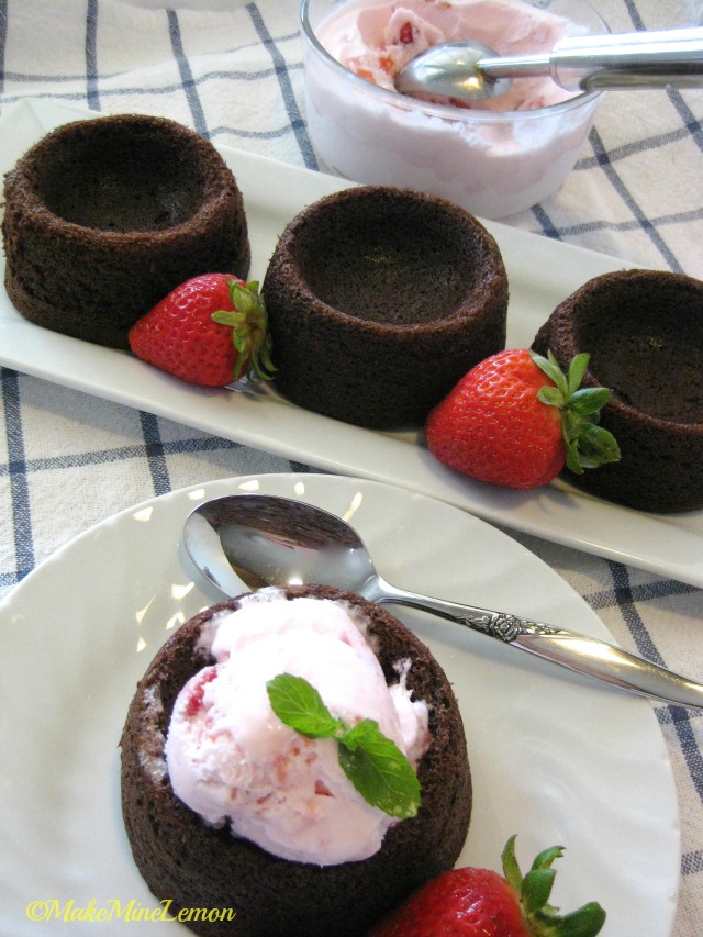 Chocolate-Cake-Cups-Dessert