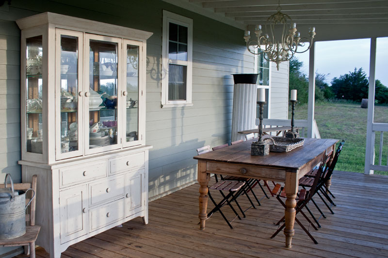 china-cabinet-on-porch