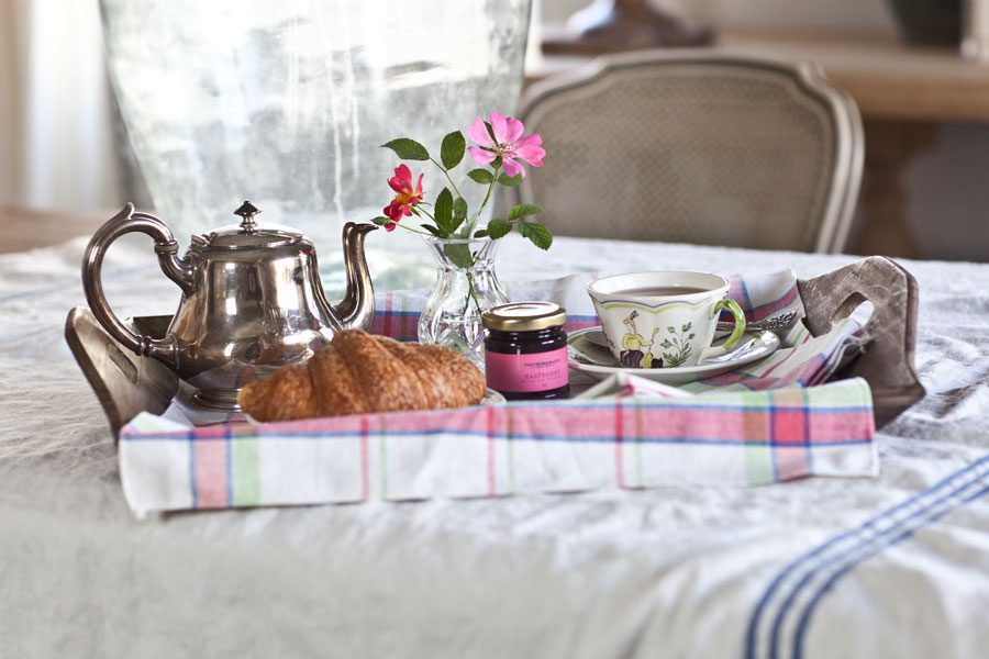 HANDS DOWN AT MARIAGE FRÈRES FOR THE BEST TEA IN PARIS — L'île Aux