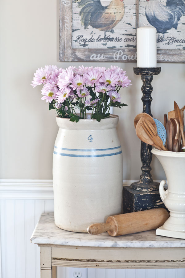 flowers-on-table