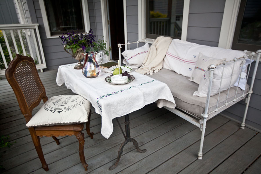 porch-table