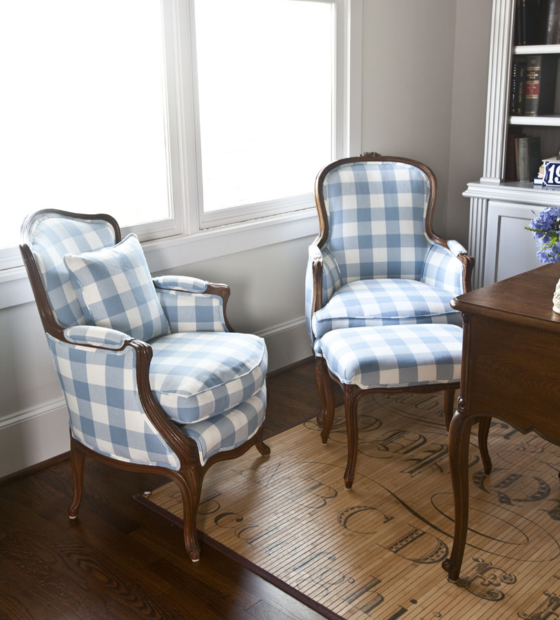 Blue buffalo plaid chair new arrivals