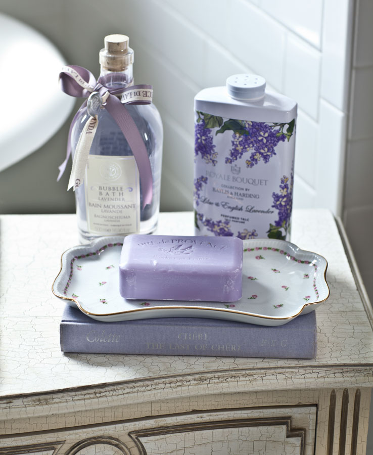 purple-soap-and-bubble-bath