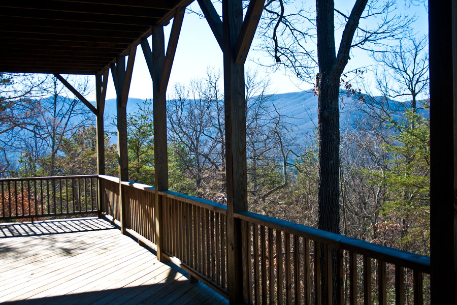 downstairs-deck