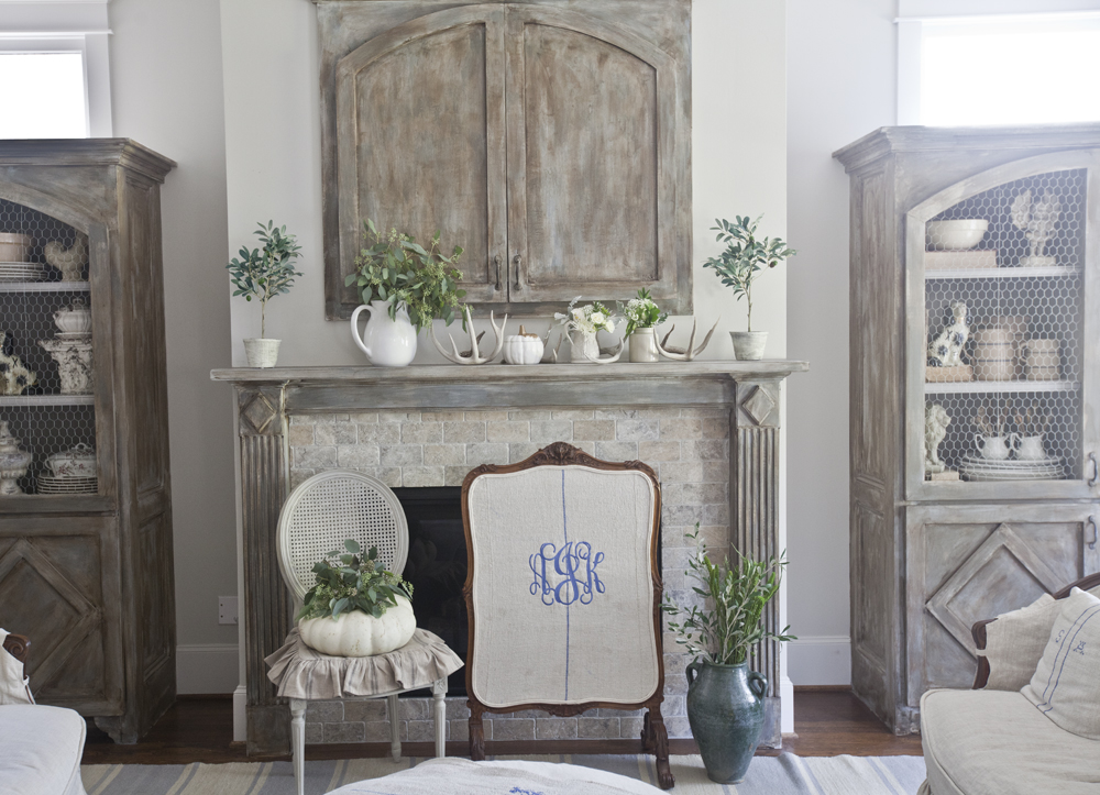 fireplace-white-fall-cedar-hill-farmhouse