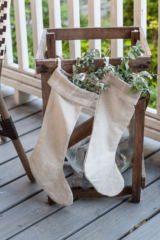 porch-christmas-cedar-hill-farmhouse