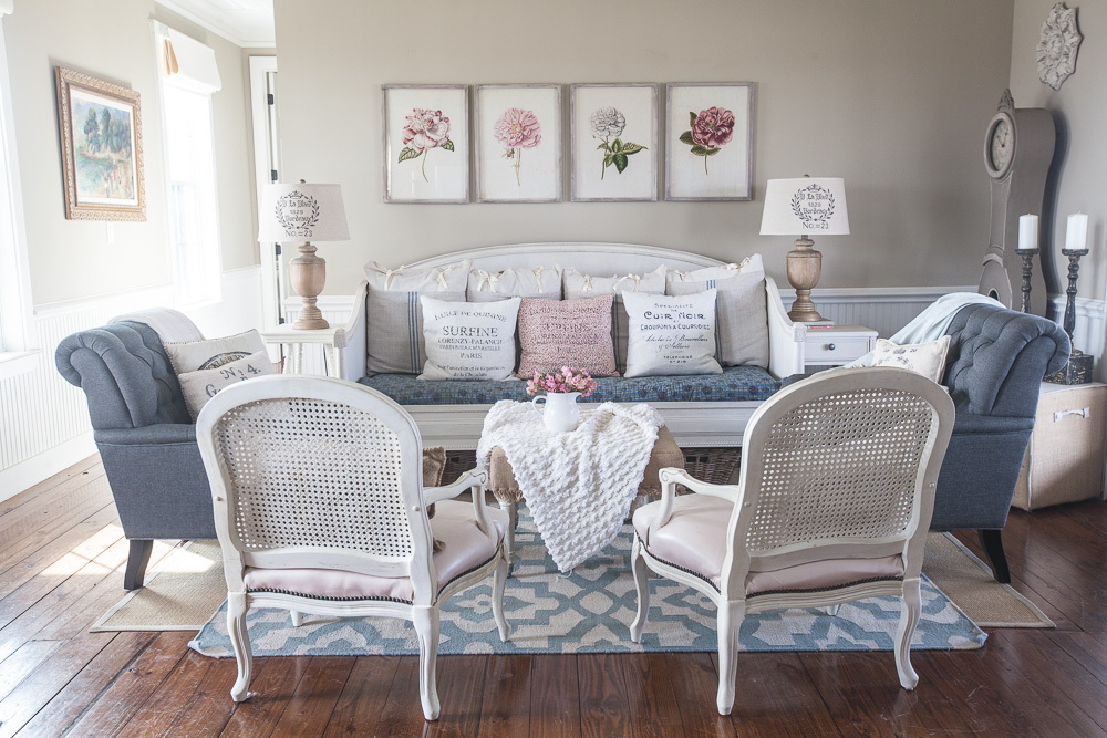 Refresh for Farmhouse Living Room Cedar Hill Farmhouse