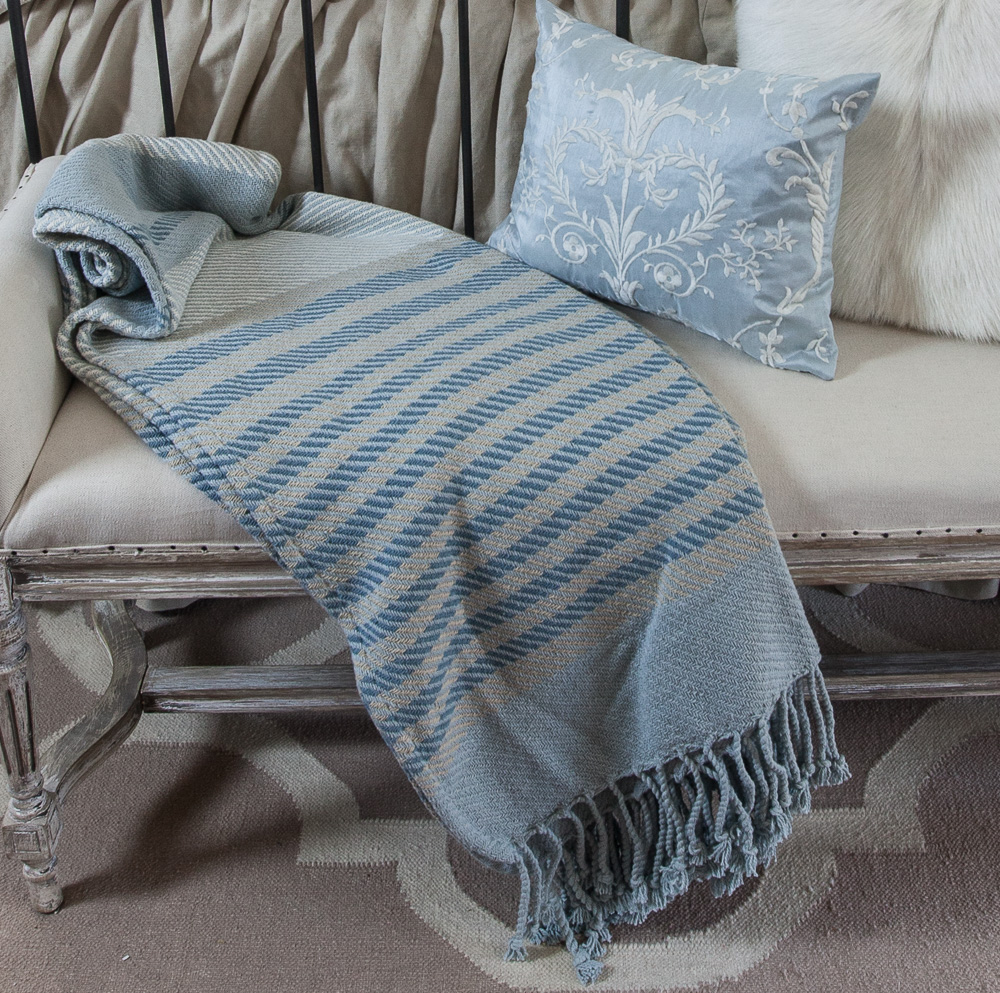 Hottest Pillows and Throws for Spring - Cedar Hill Farmhouse