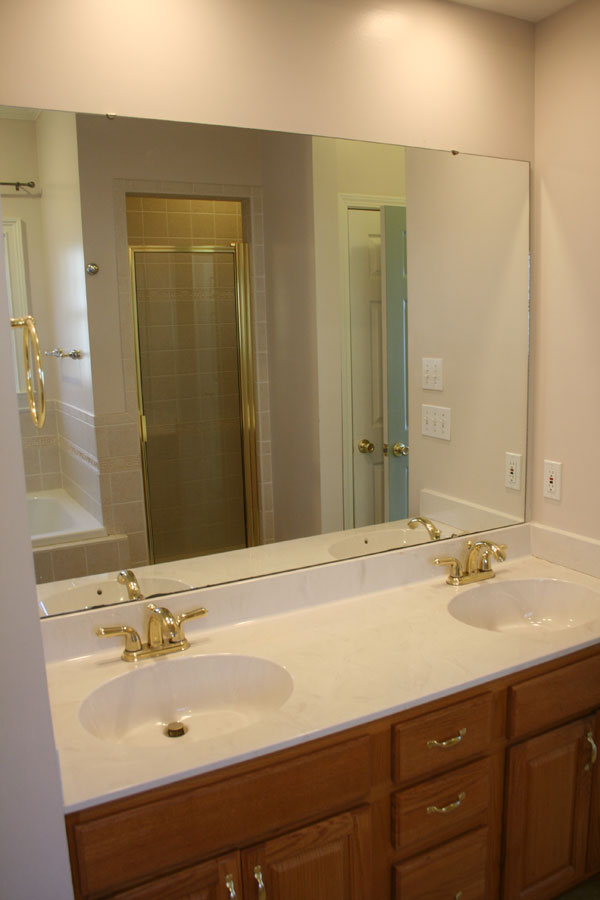 bathroom remodel vanity before