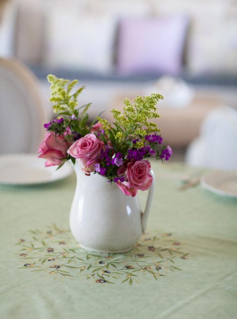 French tablecloths with flowers