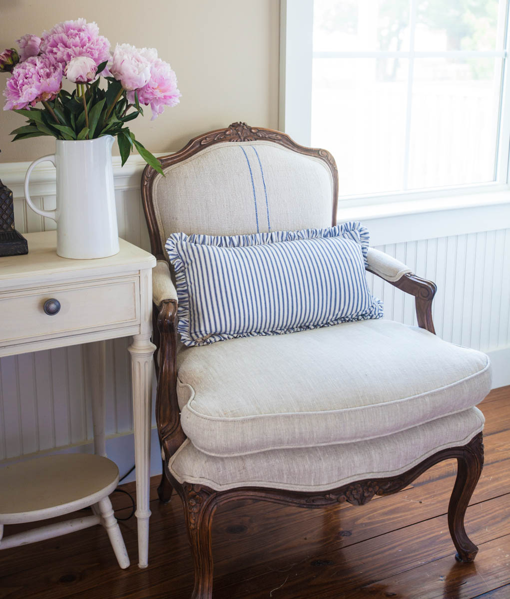 The Most Versatile Furniture Pieces - Cedar Hill Farmhouse